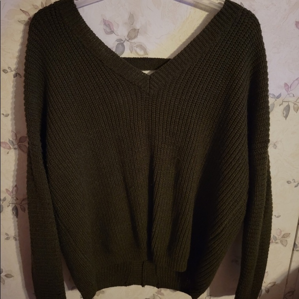 Forever 21 knitted open back oversized olive green sweater